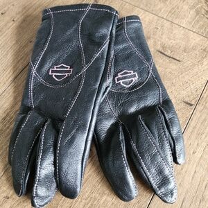Harley-Davidson Black Leather Gloves with Pink Stitching